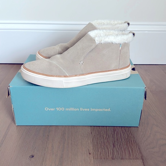 Booties - Picture 2 of 10